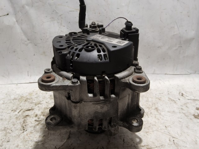 Audi Q5 8RB 2008-2017 Generátor Használt  