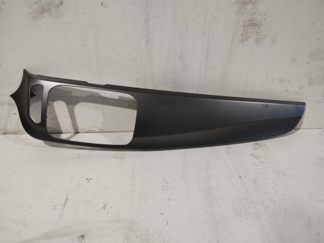 Alfa Romeo Giulietta 2010 Műszerfal párna  betét Használt jobb matt szürke