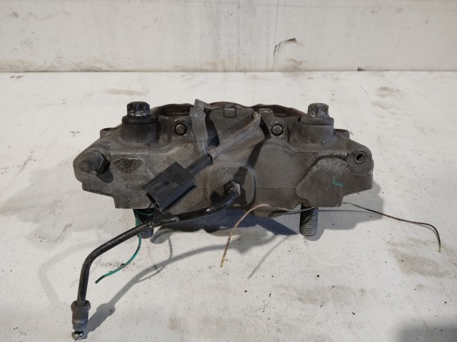 Alfa Romeo 159 2005-2011 Féknyereg Használt Bal első Hűtött tárcsás