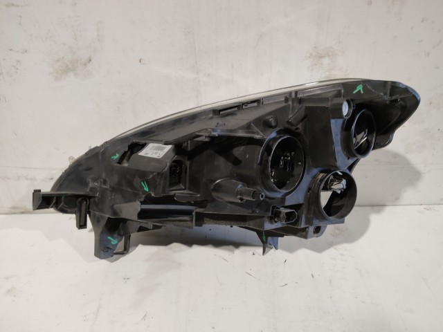 183482 Peugeot Partner 2008-2018 Lámpa , Fényszóró Használt sima Jobb első Valeo a képen látható sérüléssel