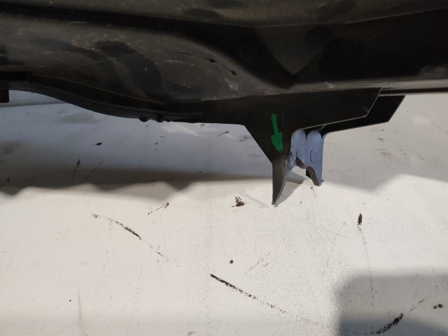 183482 Peugeot Partner 2008-2018 Lámpa , Fényszóró Használt sima Jobb első Valeo a képen látható sérüléssel