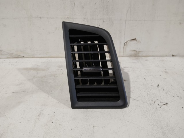 Mitsubishi ASX 2010 Levegő beömlő Használt