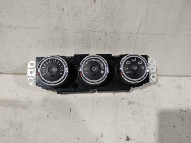 Mitsubishi ASX 2010 Fűtés- és közép kapcsolók Használt manual