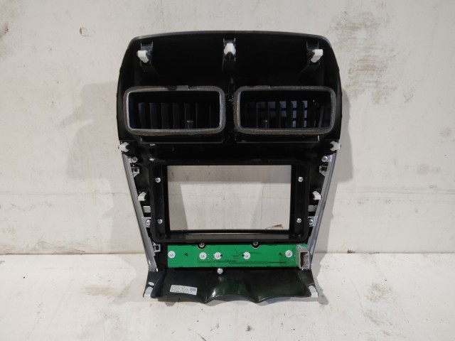 Mitsubishi ASX 2010 Közép konzol Használt