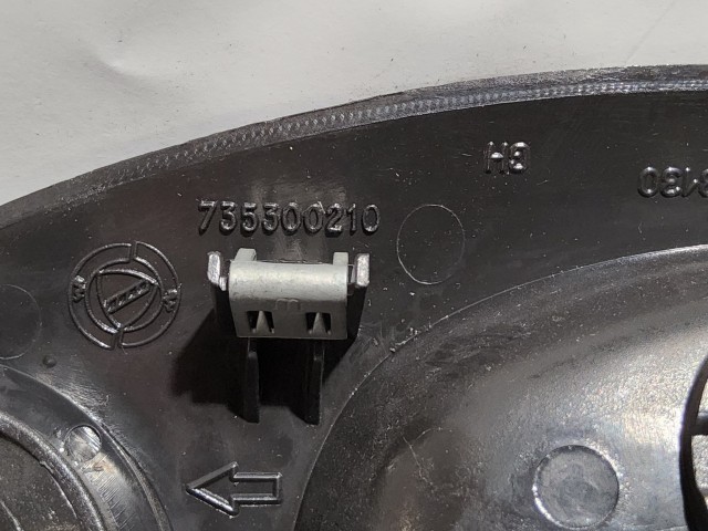 Alfa Romeo 147 2001 Belső műanyag burkolatok és alkatrészek Használt kilincs körülötti műanyag