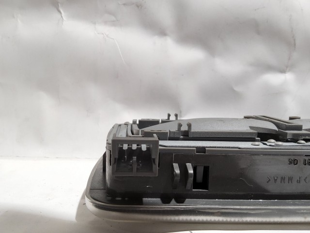 Alfa Romeo 156 1997-2005 Belső világítás Használt Tetőkárpit 