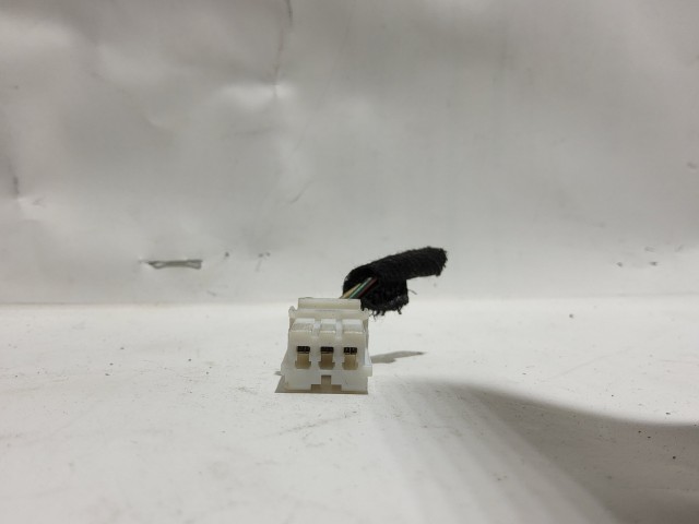 Alfa Romeo 156 1997-2005 Belső világítás Elektromos csatlakozó Használt