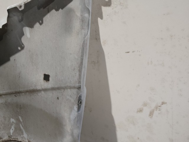 183627 Renault Trafic 2006-2014 2006-2014 Sárvédő Használt Jobb első Fehér 