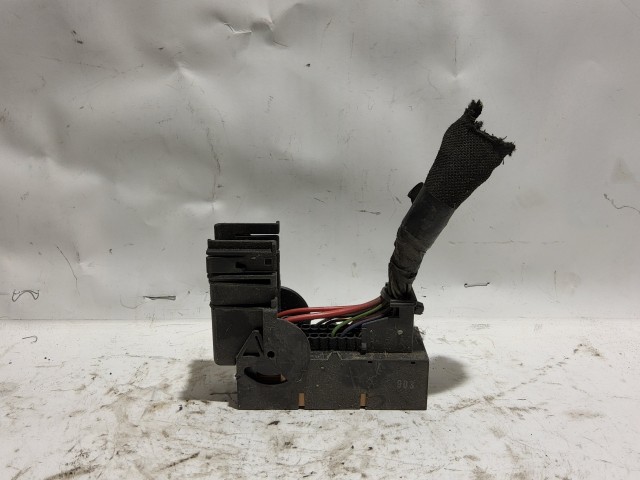 190731 Ford Focus II. 2005-2011 Abs Elektromos csatlakozó 10.0207-0071.4