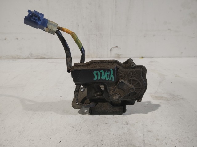 Toyota Yaris II. 2006-2011 2006-2011 Csomagtérajtó zár Használt Felnyíló ajtó