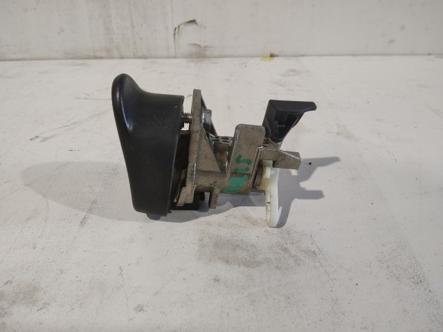 Toyota Yaris II. 2006-2011 2006-2011 Csomagtérajtó zár Használt Felnyíló ajtó