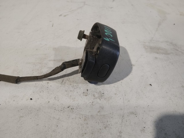 Toyota Yaris II. 2006-2011 2006-2011 Mikrokapcsoló Használt