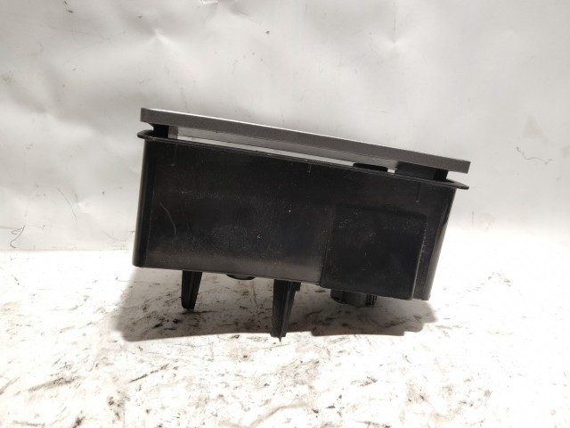 Alfa Romeo GT 2003-2010 Hamutartó Használt Első