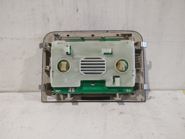 Alfa Romeo 159 2005-2011 Belső világítás Használt Első