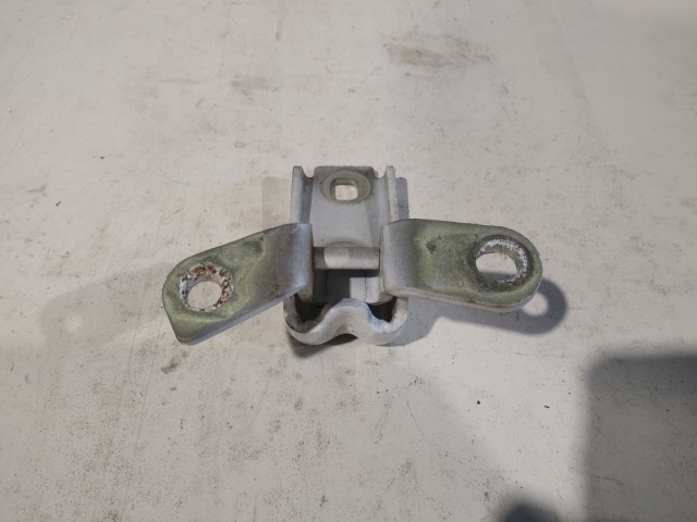 183743 Chevrolet Cruze 2008-2016 bal első alsó ajtózsanér 