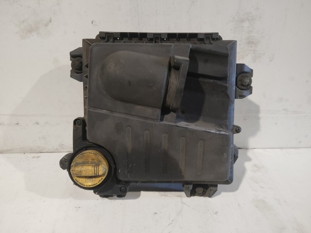 Renault Trafic 2006-2014 2006-2014 Légszűrőház Használt 