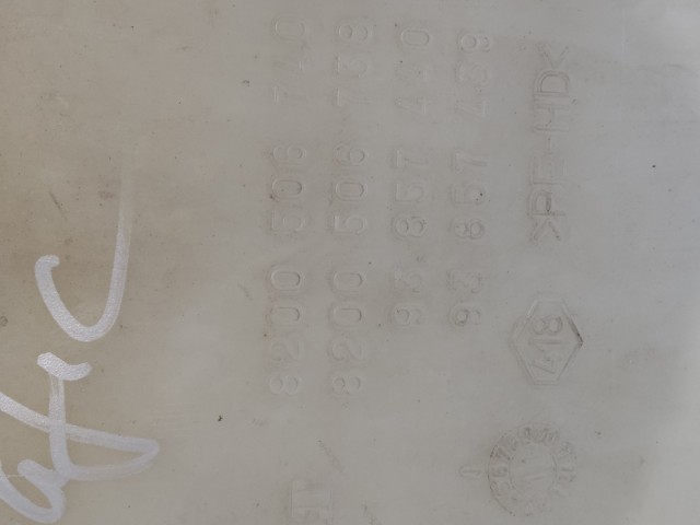 Renault Trafic 2006-2014 2006-2014 Ablakmosó tartály Használt sima 