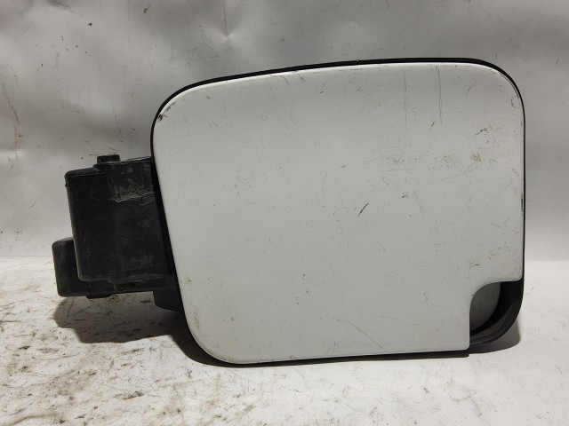 Tankajtó Használt fehér