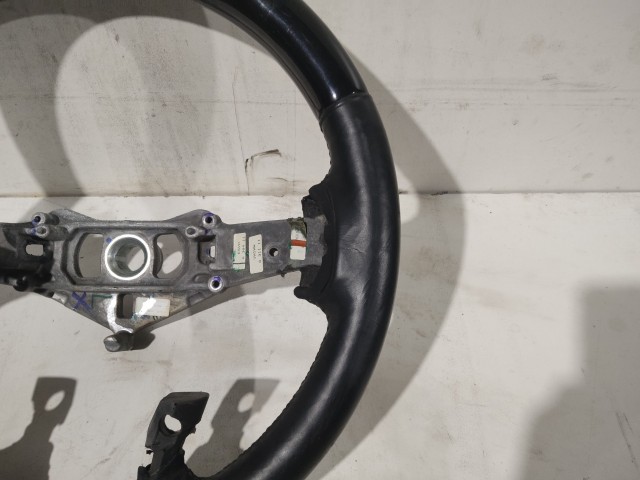 Lancia Thema  2012-2014 Kormánykerék Használt Fekete multikormányos bőr  