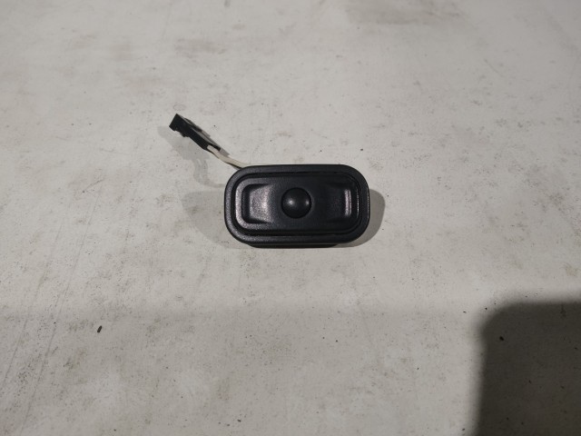 Lancia Thema  2012-2014 Váltógomb Használt