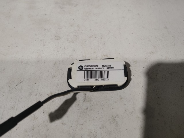 Lancia Thema  2012-2014 Váltógomb Használt