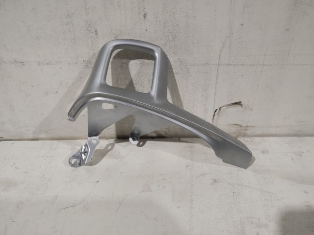 Lancia Thema  2012-2014 Kormányközép Használt ezüst Multikormányos 