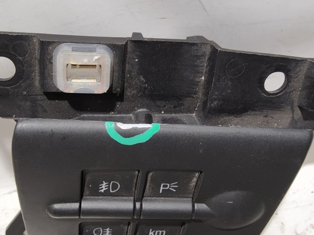 Alfa Romeo 159 2005-2011 Ködlámpa kapcsoló Használt a képen látható sérüléssel