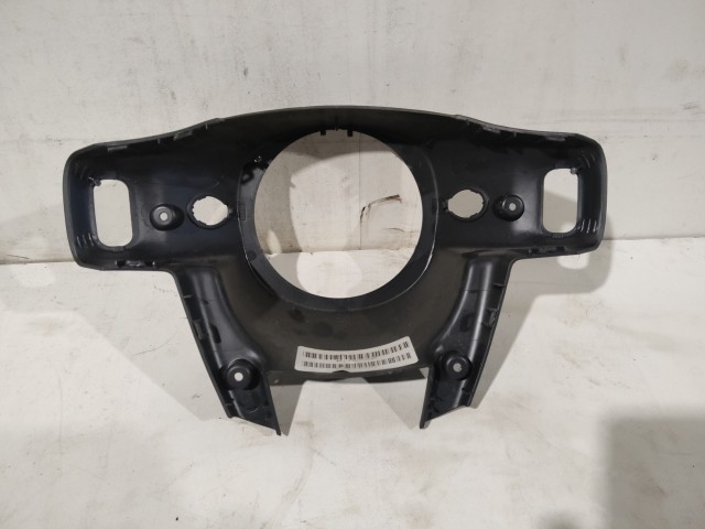 Lancia Thema  2012-2014 Kormányközép Használt Multikormányos 