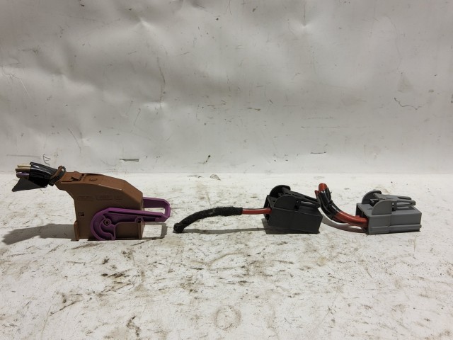 191117 Fiat Idea, Lancia Musa Elektromos csatlakozók, belső biztosítéktábla 51732919