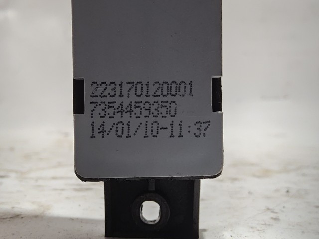 Fiat Linea 2007-2017 Elakadásjelző Használt