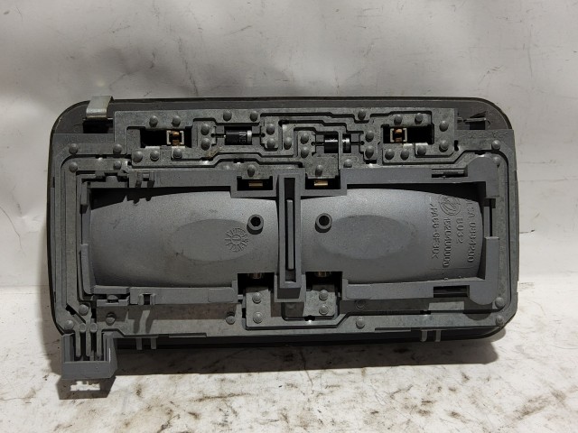 Alfa Romeo 156 1997-2005 Belső világítás Használt Tetőkárpit 