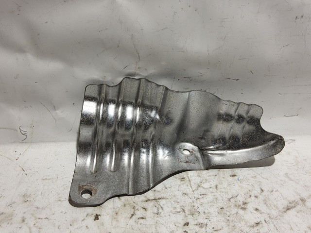 Alfa Romeo Giulietta 2010-2020 Kipufogó hővédő lemez Használt  