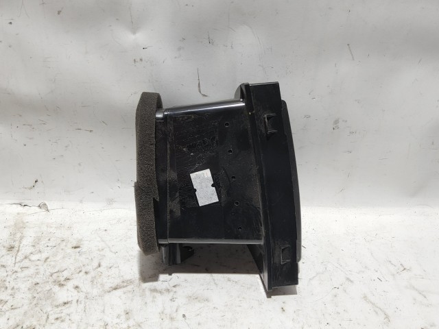 Fiat Doblo IV. 2015-2022 2015-2022 Levegő beömlő Használt Jobb