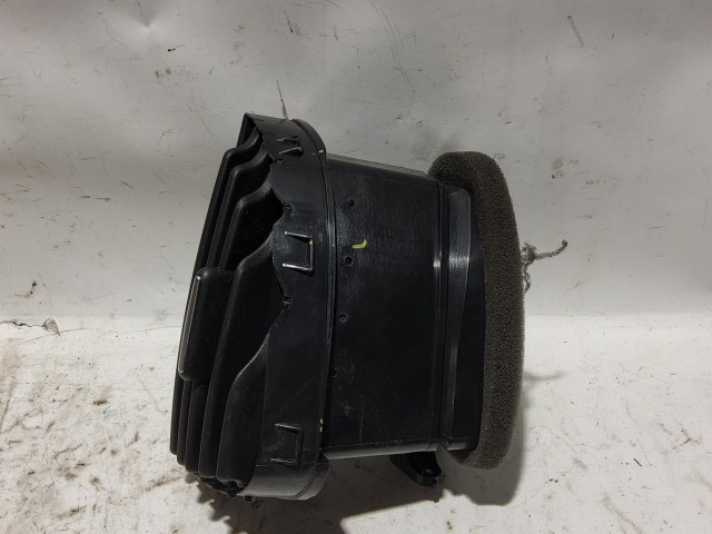 Fiat Doblo IV. 2015-2022 2015-2022 Levegő beömlő Használt Jobb