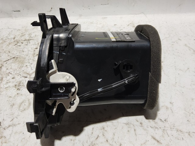 Fiat Doblo IV. 2015-2022 Levegő beömlő Használt Jobb