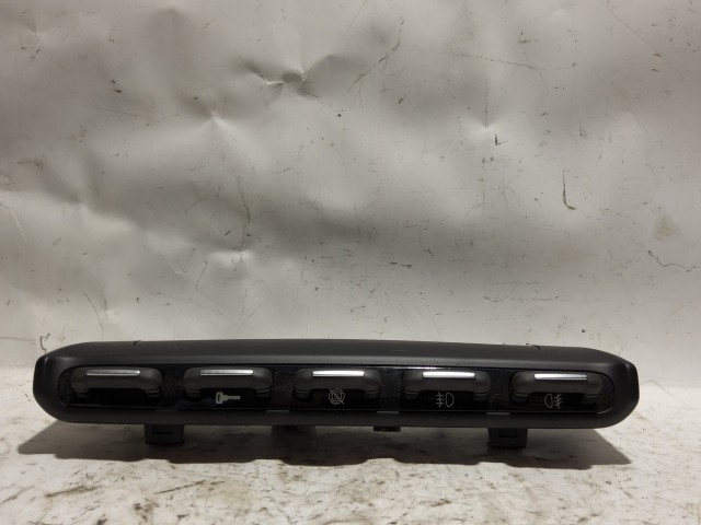 Alfa Romeo Giulietta 2010-2020 Ködlámpa kapcsoló Használt