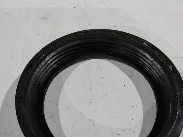 Ford Fiesta 2008-2017 Üzemanyag szivattyú leszorító Használt