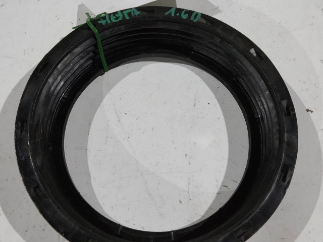 Üzemanyag szivattyú leszorító