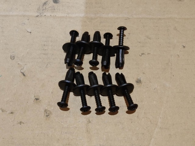 Alfa Romeo, Fiat, Lancia utángyártott új patent készlet (10db) 82421028