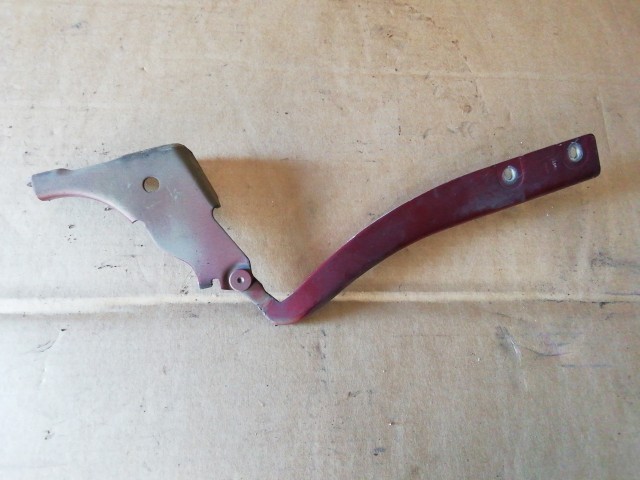 Fiat Linea 2007-2017 Motorháztető zsanér Használt bordó jobb