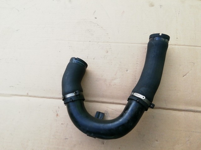 Fiat Linea 2007-2017 Levegőcső  Használt intercollerból a szívócsonkba 