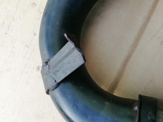 Fiat Linea 2007-2017 Levegőcső  Használt intercollerból a szívócsonkba 