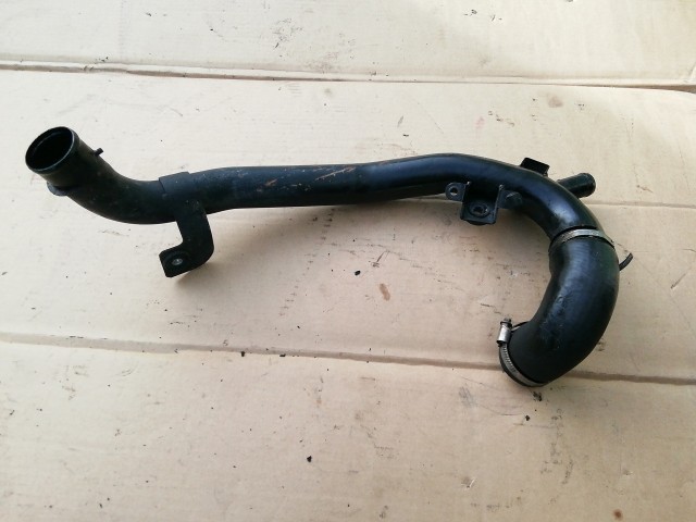 Fiat Linea 2007-2017 Levegőcső  Használt intercollerból a szívócsonkba 