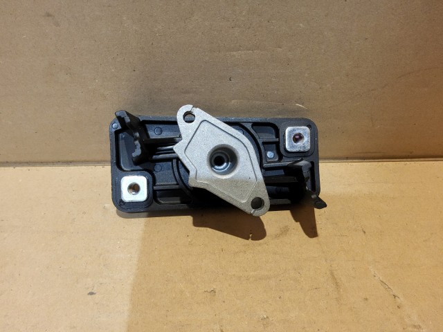 Fiat Ducato 2006- utángyártott új bal hátsó raktérajtó belső kilincs alsó része