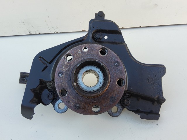 Fiat Tipo 2015- 1,4 16v szívó benzin, bal első csonkállvány (kerékagy) 25 bordás