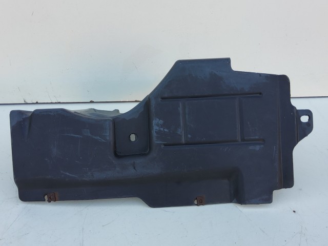 Fiat Doblo III.  2009-2015 2009-2015 Kerékjárati dobbetét Használt  jobb oldali