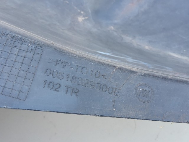 Fiat Doblo III.  2009-2015 2009-2015 Kerékjárati dobbetét Használt  jobb oldali