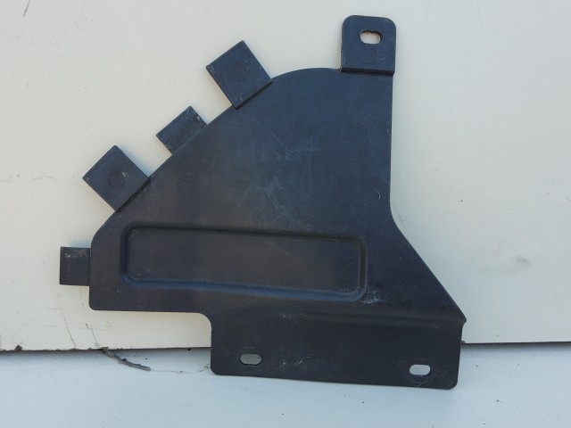 Fiat Linea 2007-2017 Alsó motor védő Használt 