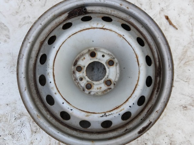 194174 Fiat 500L 6x15