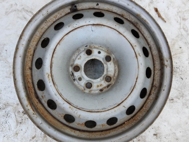 194175 Fiat 500L 6x15